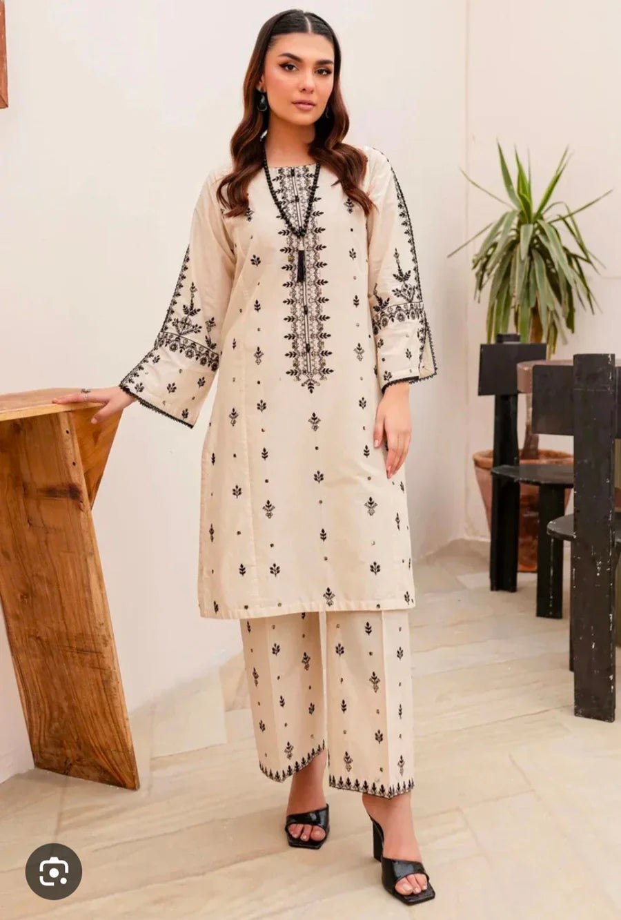 EMBROIDERY LAWN 2PC BY HALEEMA -HP001--